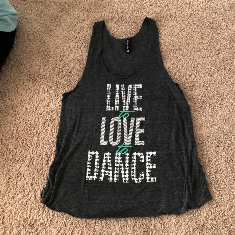 Gray tank top